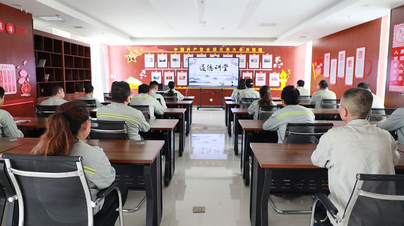 学习身边模范 凝聚奋进实力——富平公司组织开展二季度品德大课堂运动